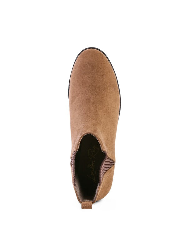 Fari Chelsea Boot In Brown