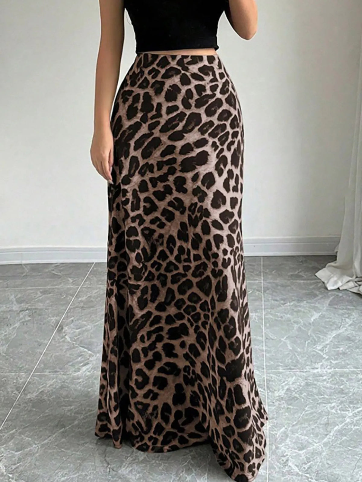 Leopard Print High-Waisted Maxi Skirt