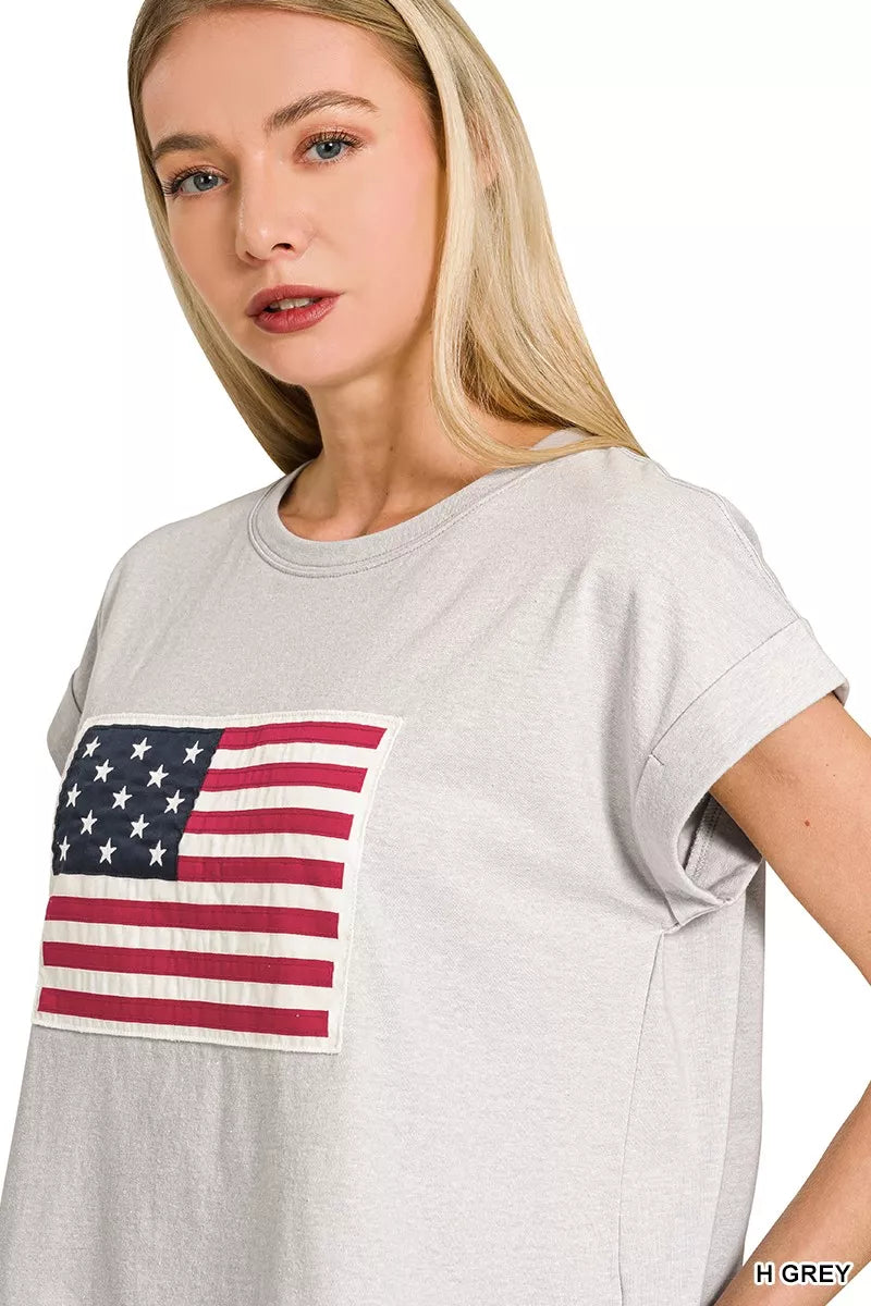Zenana Round Neck Short Sleeve American Flag T-Shirt