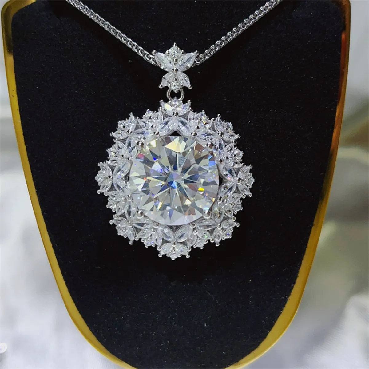10 Carat Moissanite 925 Sterling Silver Necklace