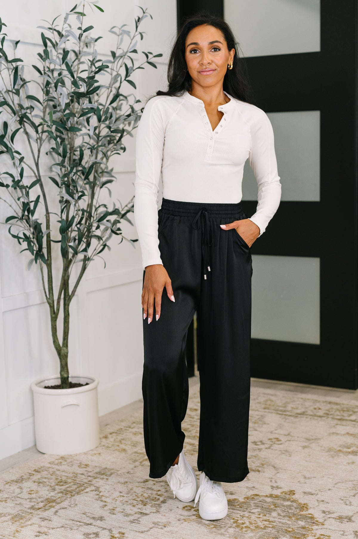 City Ease Wide Leg Bottoms in Black
