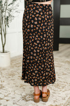 Crisp Kiss Midi Skirt in Rust, White and Black