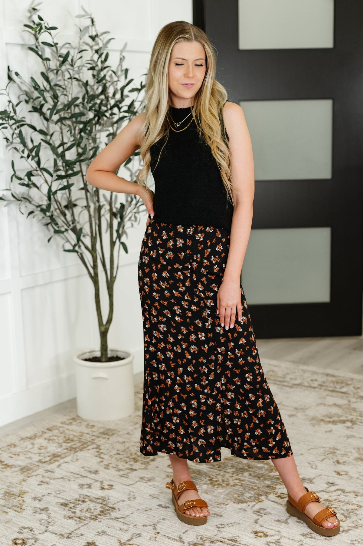 Crisp Kiss Midi Skirt in Rust, White and Black