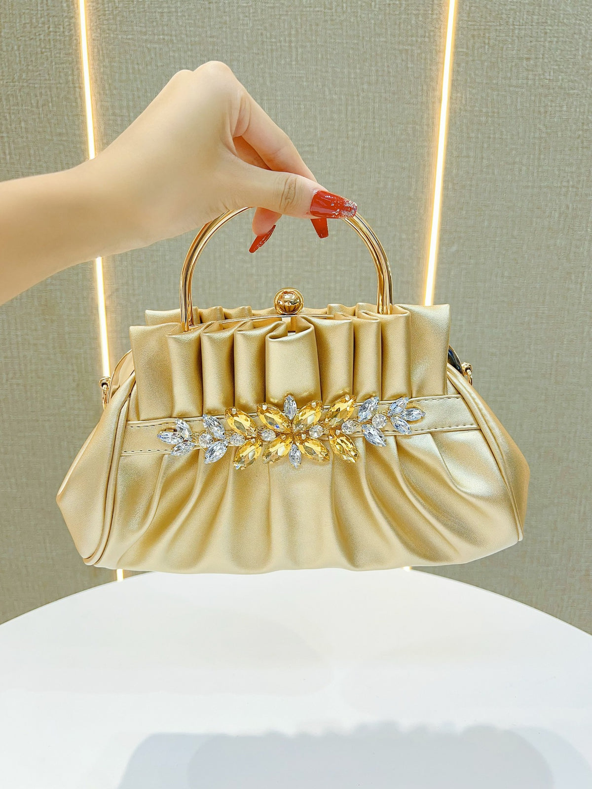 Elegant Gold Pleated Rhinestone Handbag
