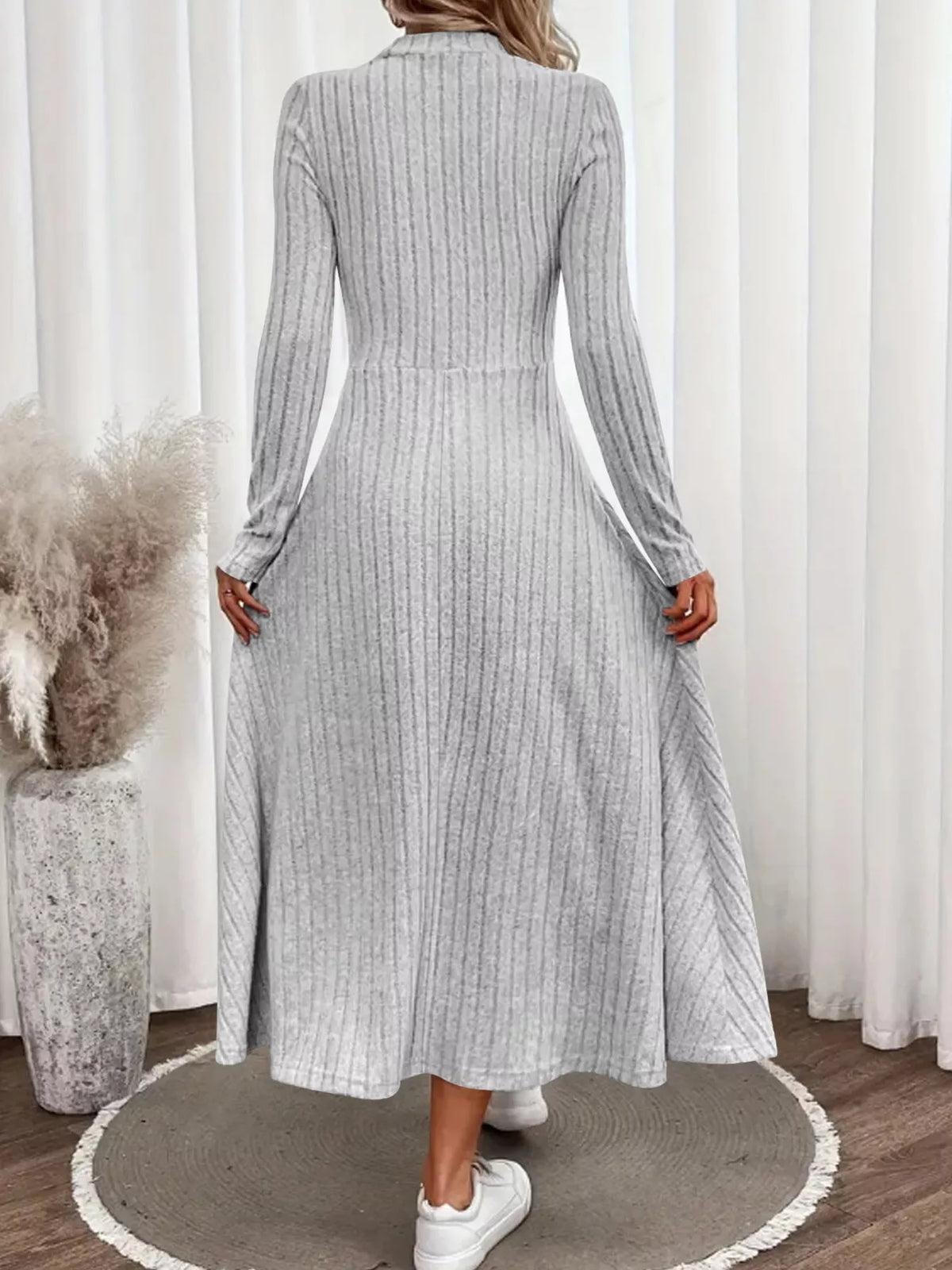 Ribbed Knit Long Sleeve Midi Dress